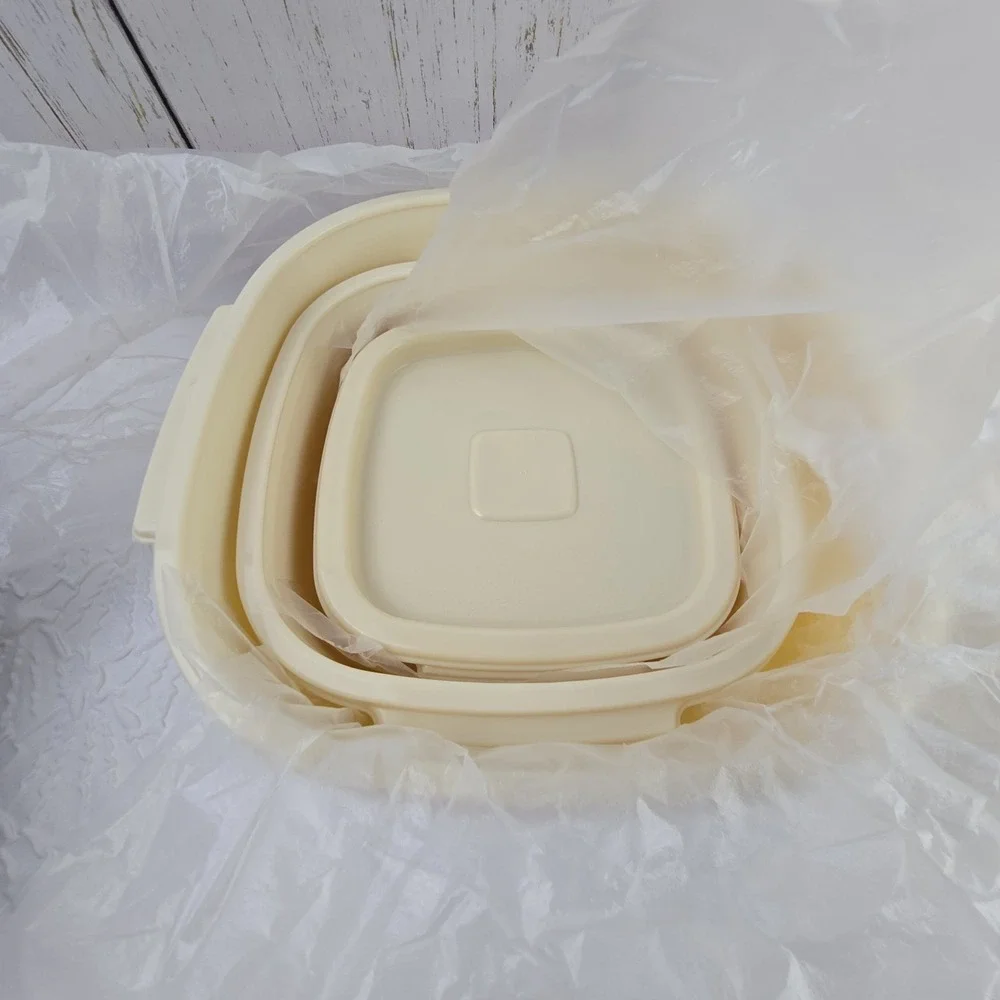 Rubbermaid Servin' Saver Set Of 3 Storage Container Nesting 2-6-12‎ Cups Vintage